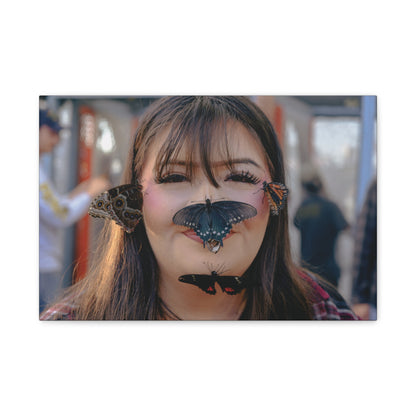"KÜSSE VON SCHMETTERLINGEN" Canvas Print